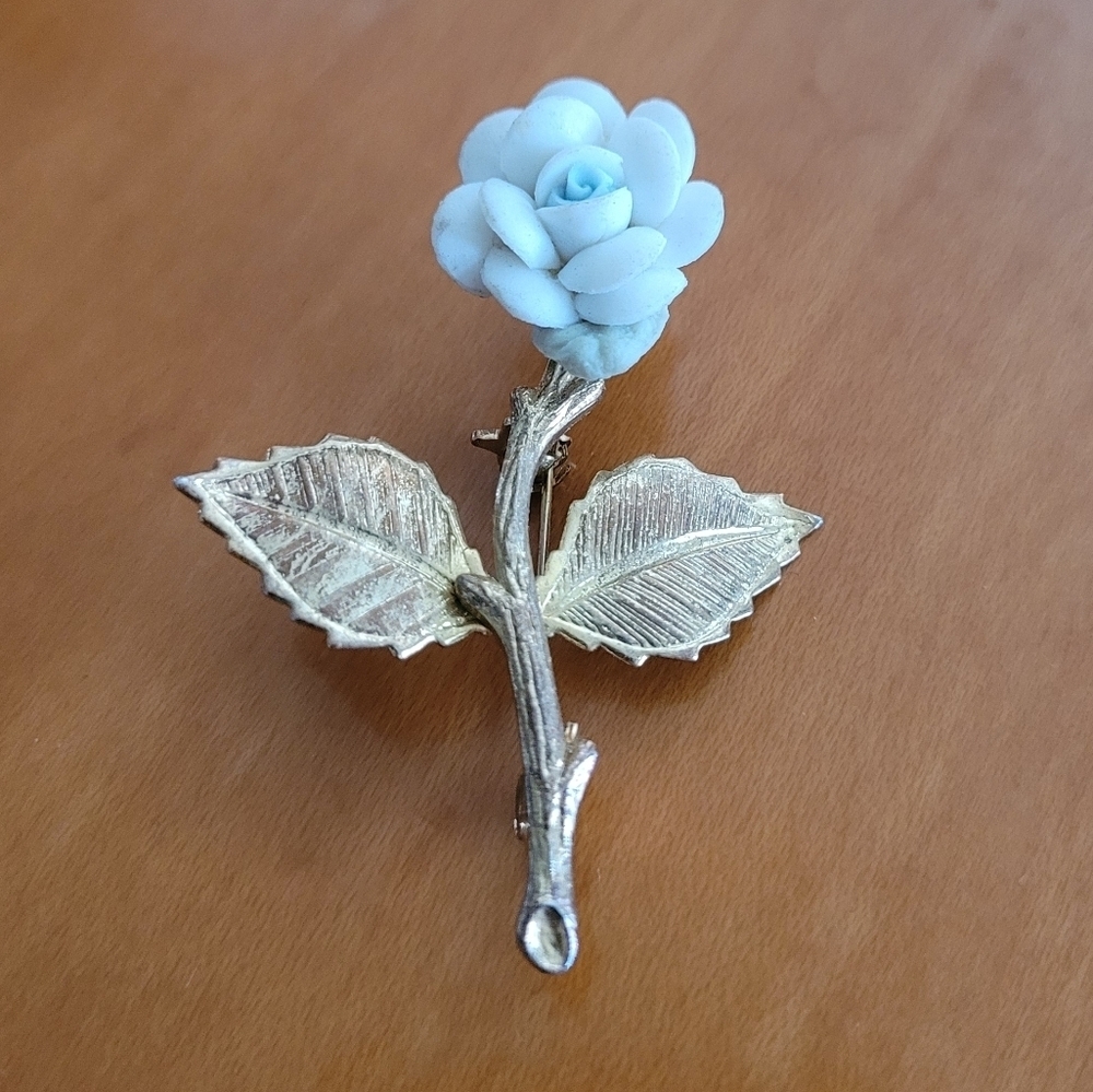 Vintage 60s Light Blue Porcelain Rose Brooch Silver Tone Floral Stem Pin 2 Inch